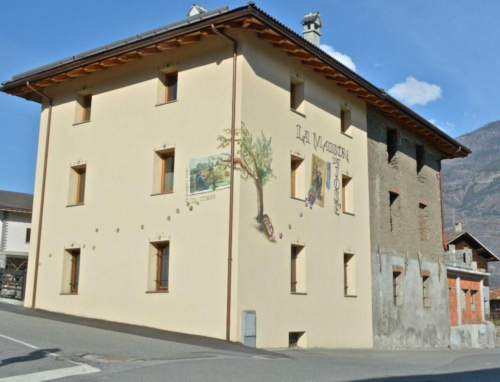 La Maison De Jose Aosta Exterior foto